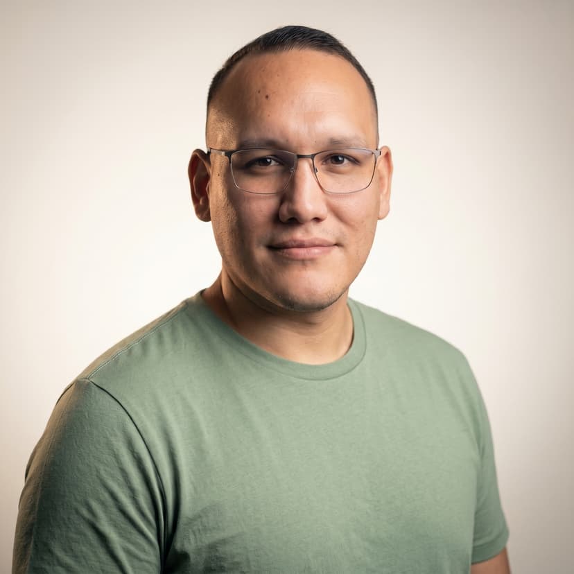 Jonathan Ávila — Fundador HelpPet